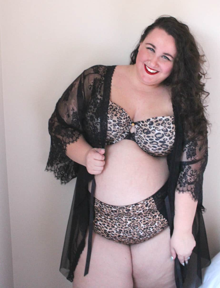A Curvy Couture Lingerie Review - Ready To Stare