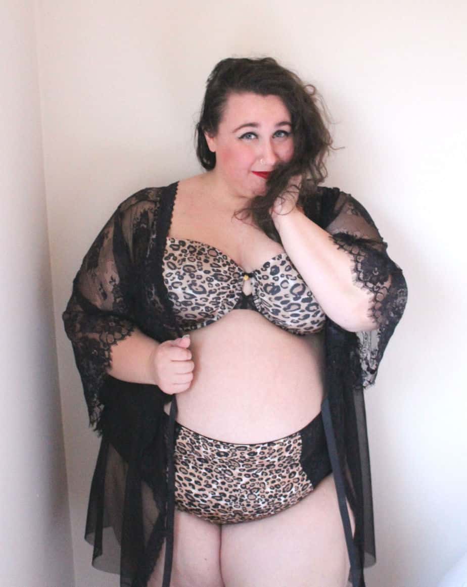 A Curvy Couture Lingerie Review - Ready To Stare