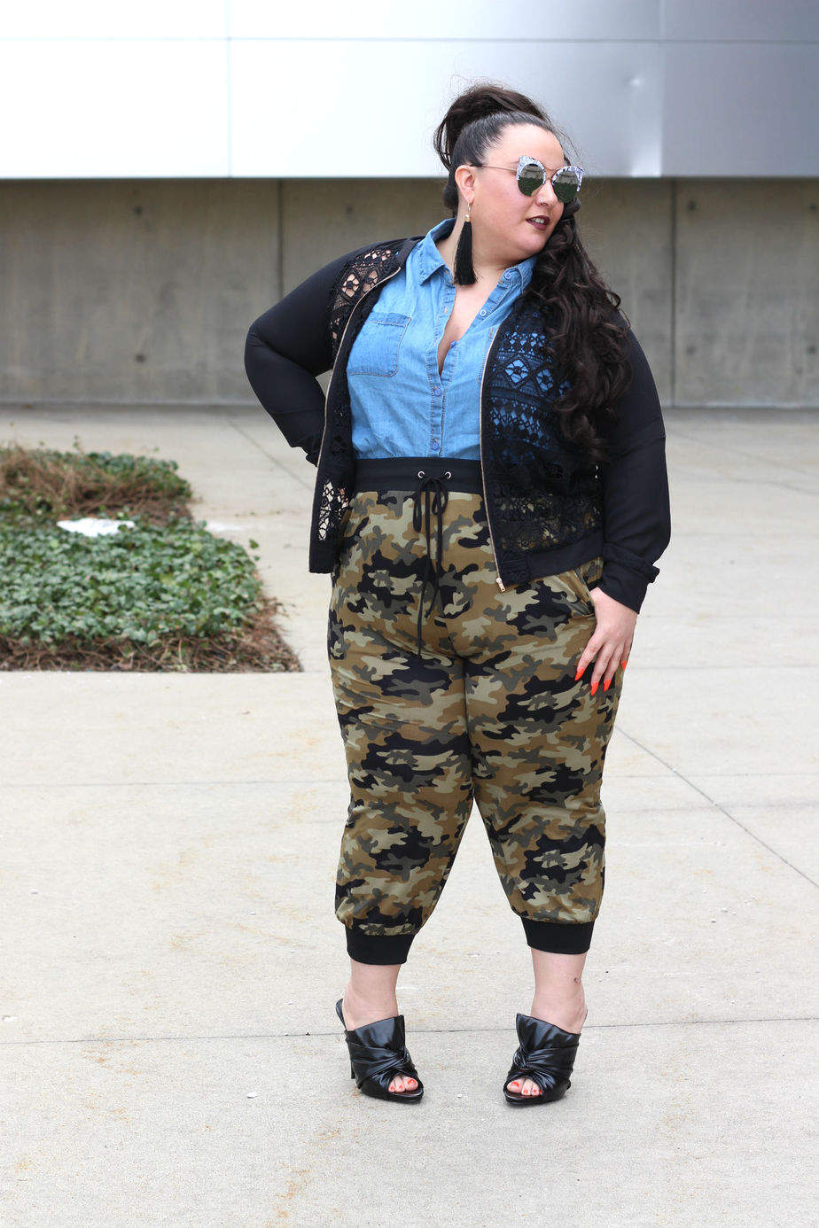 Fashion Focused Curves: Introducing Loralette